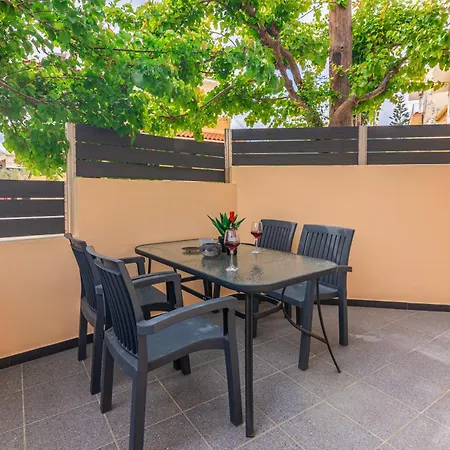 Lv Home: A Living Experience ! Hersonissos (Crete)