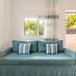 Lv Home: A Living Experience ! *
