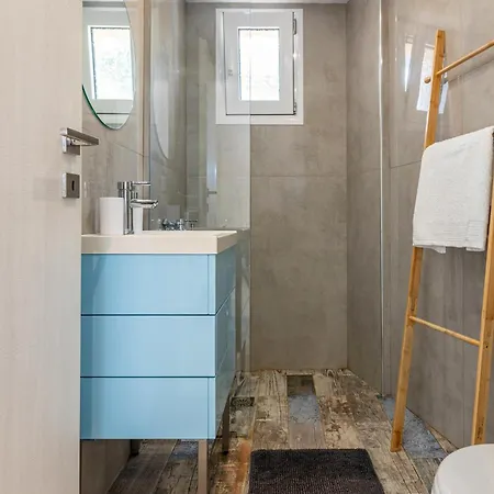 Lv Home: A Living Experience ! * Χερσόνησος