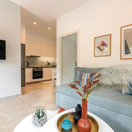 Lv Home: A Living Experience ! Hersonissos (Crete)