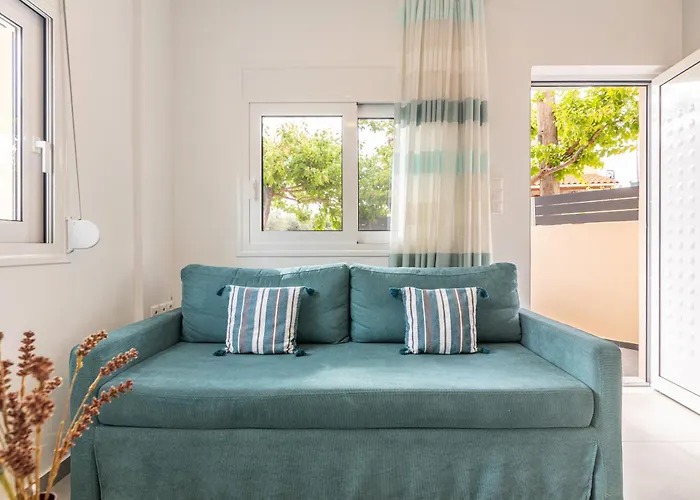 Lv Home: A Living Experience ! *