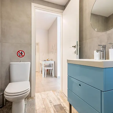 Apartman Lv Home: A Living Experience ! *
