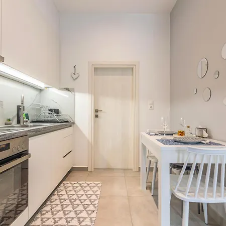 Lv Home: A Living Experience ! Apartman *