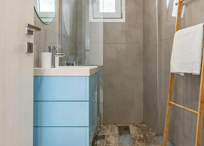 Lv Home: A Living Experience ! * Hersonissos (Crete)